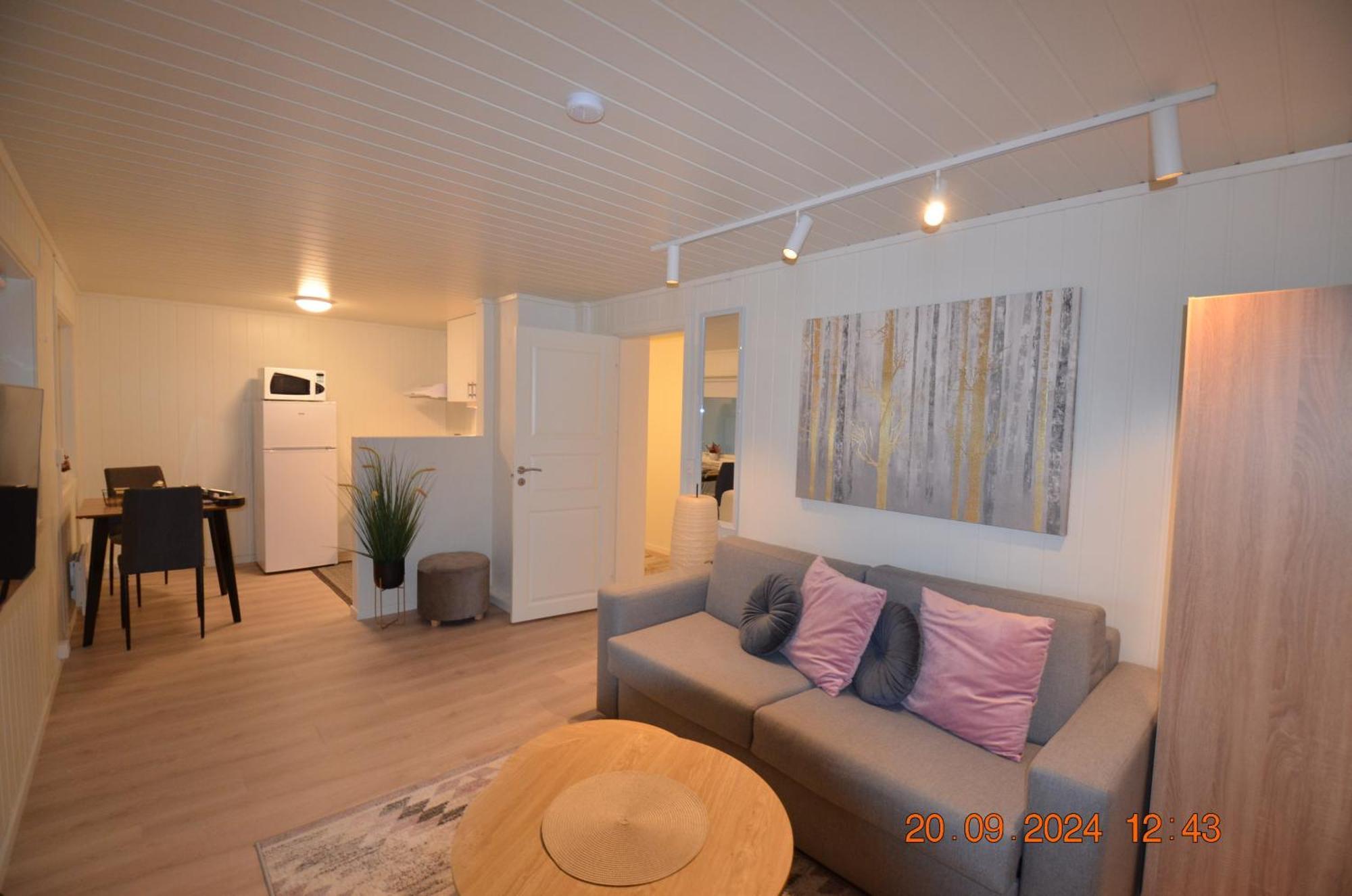 H Sweet H Apartment Free Parking Тромсьо Екстериор снимка